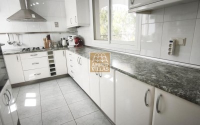 Villa in the Sierra of Altea, close to the golfcourse.